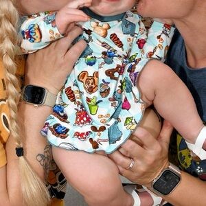 Showstoppers Bamboo Twirl Bodysuit - Disney Ratatouille Print - EUC